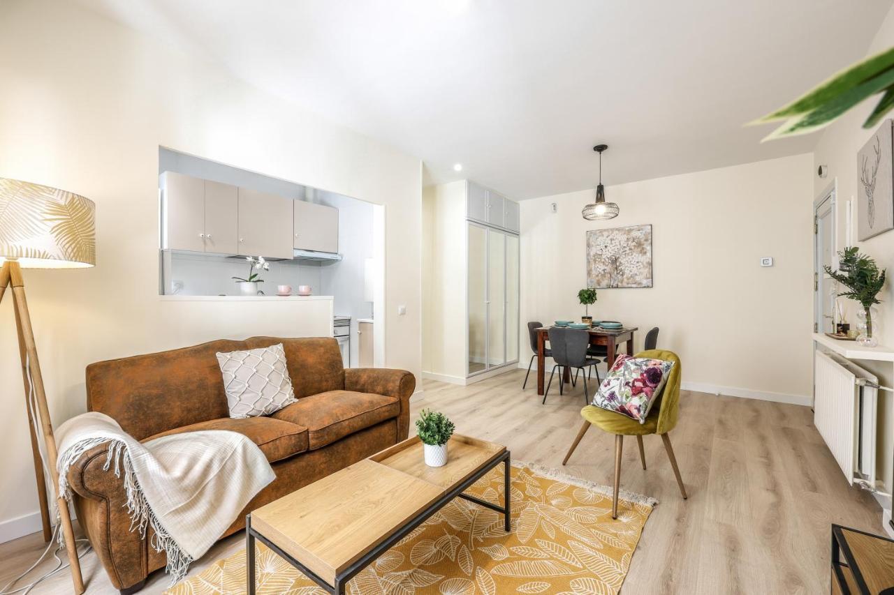 Tirso De Molina Apartment Madrid Exterior foto